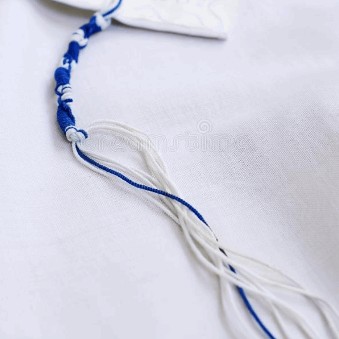 Juego de Tzitzit Blanco + Hilo Celeste (Ptil Tjelet) + Colocación