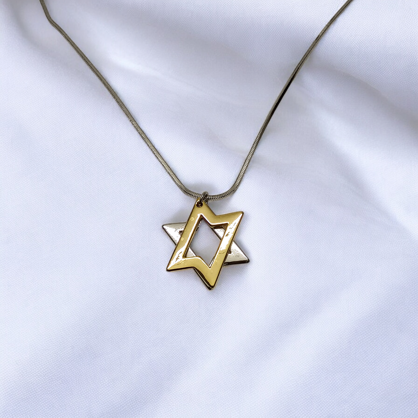 Silver Chain With Opaline Magen David Pendant