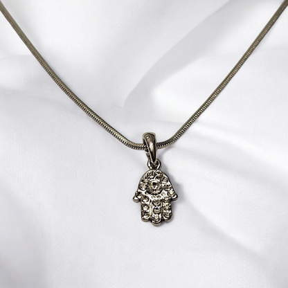 Silver Chain With Opaline Hamsa Pendant